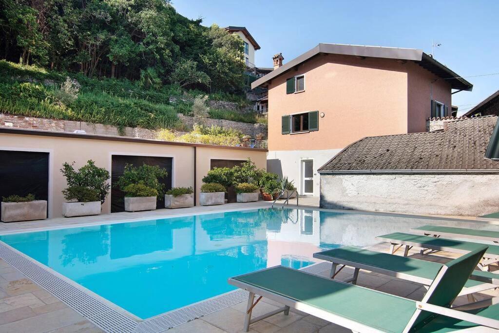 Villa Eden Jacuzzi Pool & Private Parking Domaso Eksteriør billede